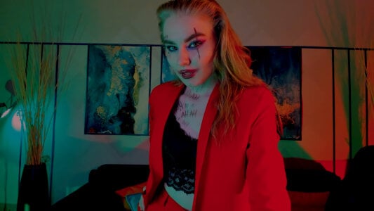 ValerieViolette WHY SO SERIOUS Pic 2