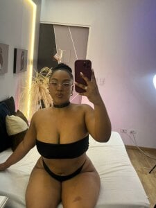 sweet temptation 👄 od Esmeralda_Duarte  5 snímek