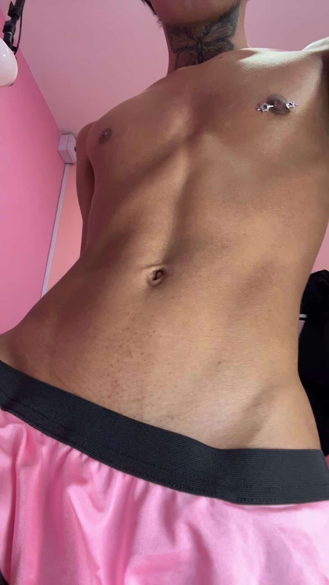 Liam_evvan-এর ট্রেন্ডিং  575টি ছবি