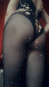 ahyle_kate25 Public Pic 5