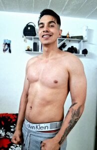 HotCouple_697