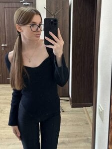 hello de LaveraMeling  2 Imagens