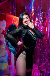 Brandy_collinssTender or naughty, you decide Bild