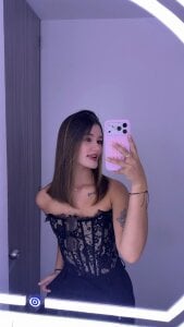 Mia_Benett_ Enjoy my best moments by my side!  2. fénykép