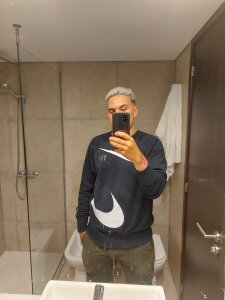 elcarli13 Public Pic