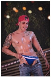 Peter_Dainty peter Pic 6