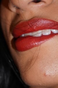 Samara_Smith04 ONE LOOK AT MY LIPS AND YOU WON'T WANT TO LOOK AT ANYONE ELSE 🫦 Pic