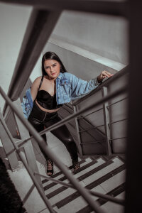 Ivanna18_x tough girl Foto 5