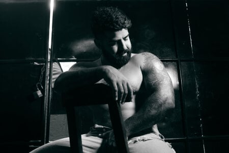 Lyon_vach Hairy sexy man Kuva