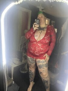 DamagedGoddessX Public 사진