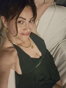Join AysheLimaTR Live Sex Chat - Profiles, Reviews, & Porn