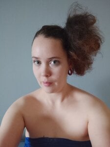 RealPervertCouple's Katarina Sex Photo 6