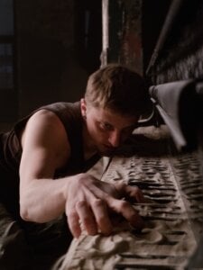 Vincent_Hardman Old chess and piano Pic 2