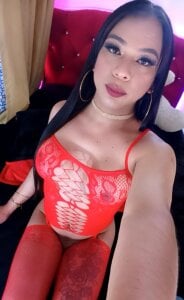 welcome de Catalinehot2025  7 photos