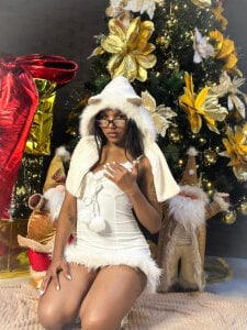 pocahontas_pow Christmas has begin❄️ Pic 5