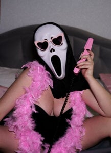 ArielGrand Happy Halloween Pic 7