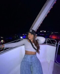 miss_catalina9 Public Pic 6