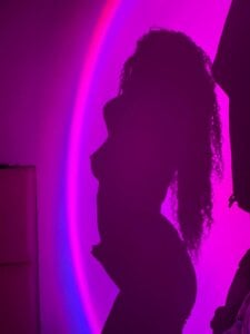 _lindapynk_ 😊😏 Pic