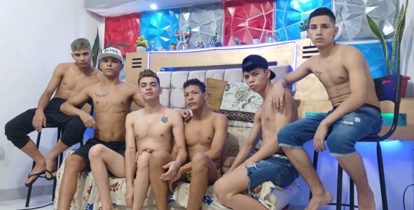 Boys_sex_bigcocks Publioc Pic