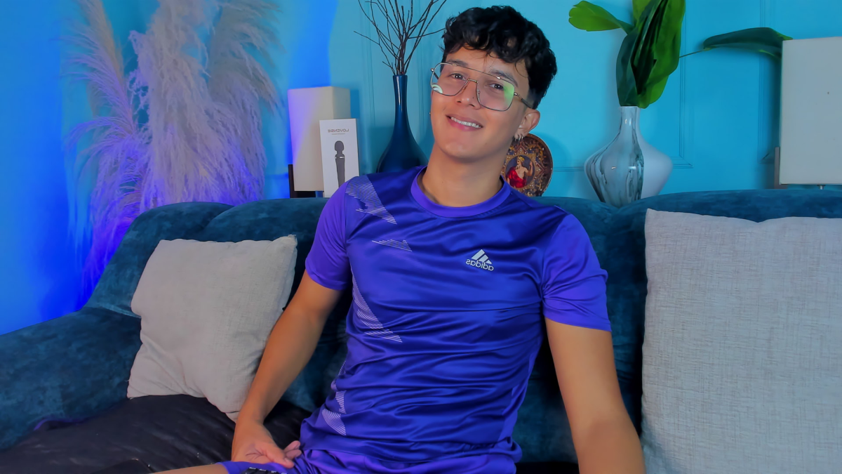 Leo_Savage_ Image populaire  5152