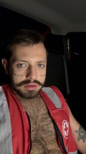 LaranjinhaLuccasKonig Bombeiro Pic 4