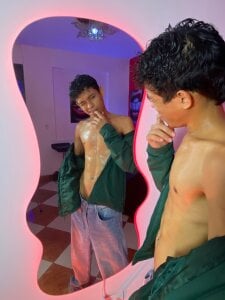 SKINNY_BOYXXX Public Bilde 3