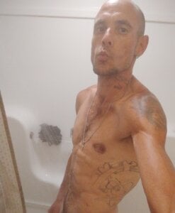 DaddyDK8989 Public Pic