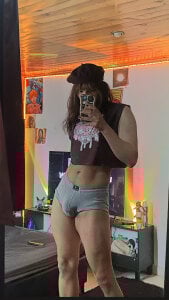 Loona_s GYM RAT TIME Pic