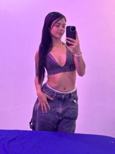 Vanessa_cruz_18 Public Pic 5