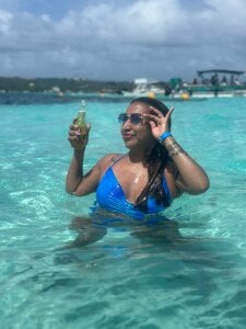 roxxy_white San Andres Islands🌈 Hình 2