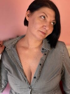 Public de Lora_Moore  2 Imagens