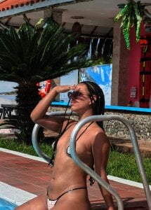 tanning for you de raven_stonee  4 photos