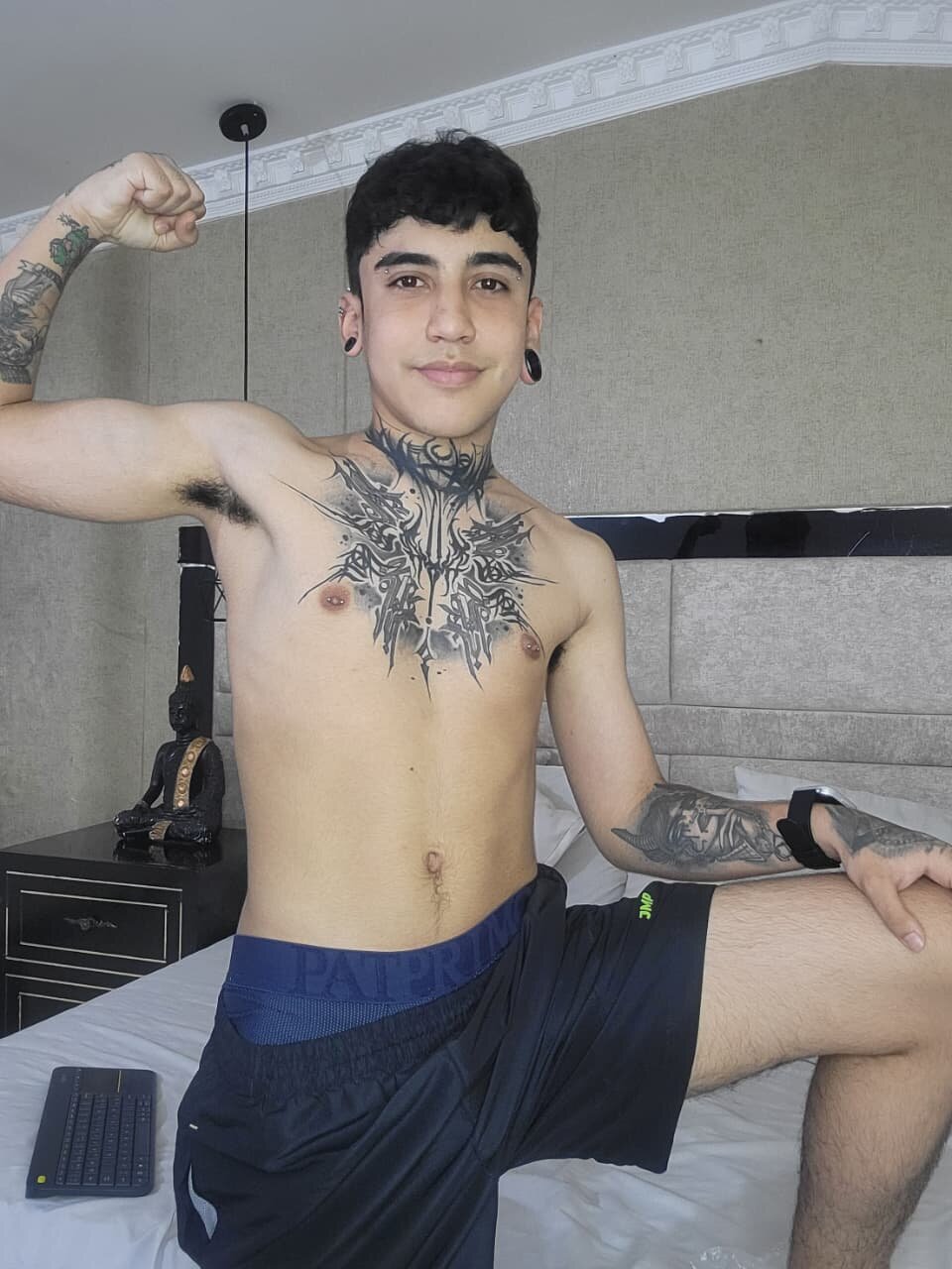 MarkOlsenn Trending Plaatje 2843