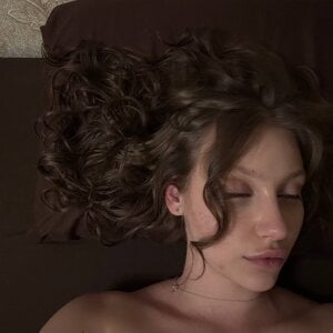 _JolynJostar Public Pic 4