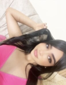 alix_pretty18 Public Pic 4