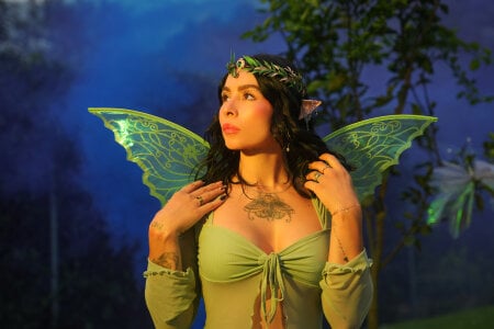 nathassa_grant Halloween in the forest...trick o treat? 🎃 Pic 8