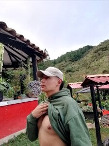 iamjaider Close to You Pic