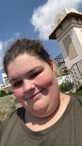 Curvy_Geordie_LouiseX Holiday Snaps Pic 2