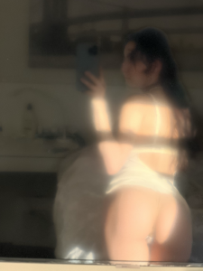 everybody_loves_pussy vibe Immagine 