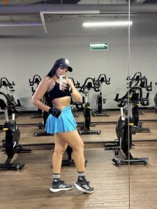 violeta508509 gym Pic 3