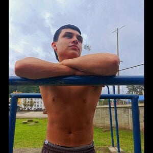 BruckMaker Me 🥴 Pic 3