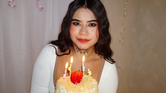 jessymorgan_ kullanıcısının HBD albümü -  2 fotoğraf