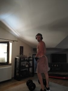 AlexxxisPitesti Public Gambar 2