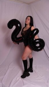 sayumi_dirtymy birthday is November 7th * do you want to celebrate my 27th birthday with me *照片