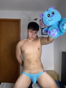 tayler_lc Public Pic 4