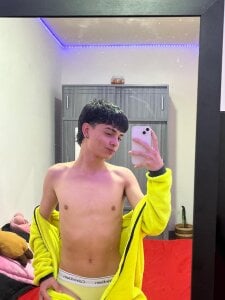 axel_milo_kairo_and_noa MILO🐾🐣 Foto 3