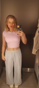 ImiMonroe Public 사진