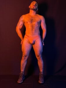 adamhairy: body hot and hairy ( 2 фото)