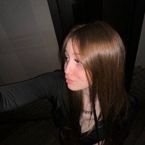 WiloneDimmick home outfit Pic