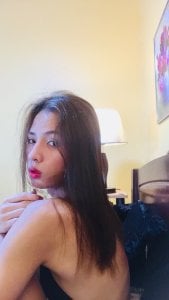 SweetSexyCummer Akii Pic 2